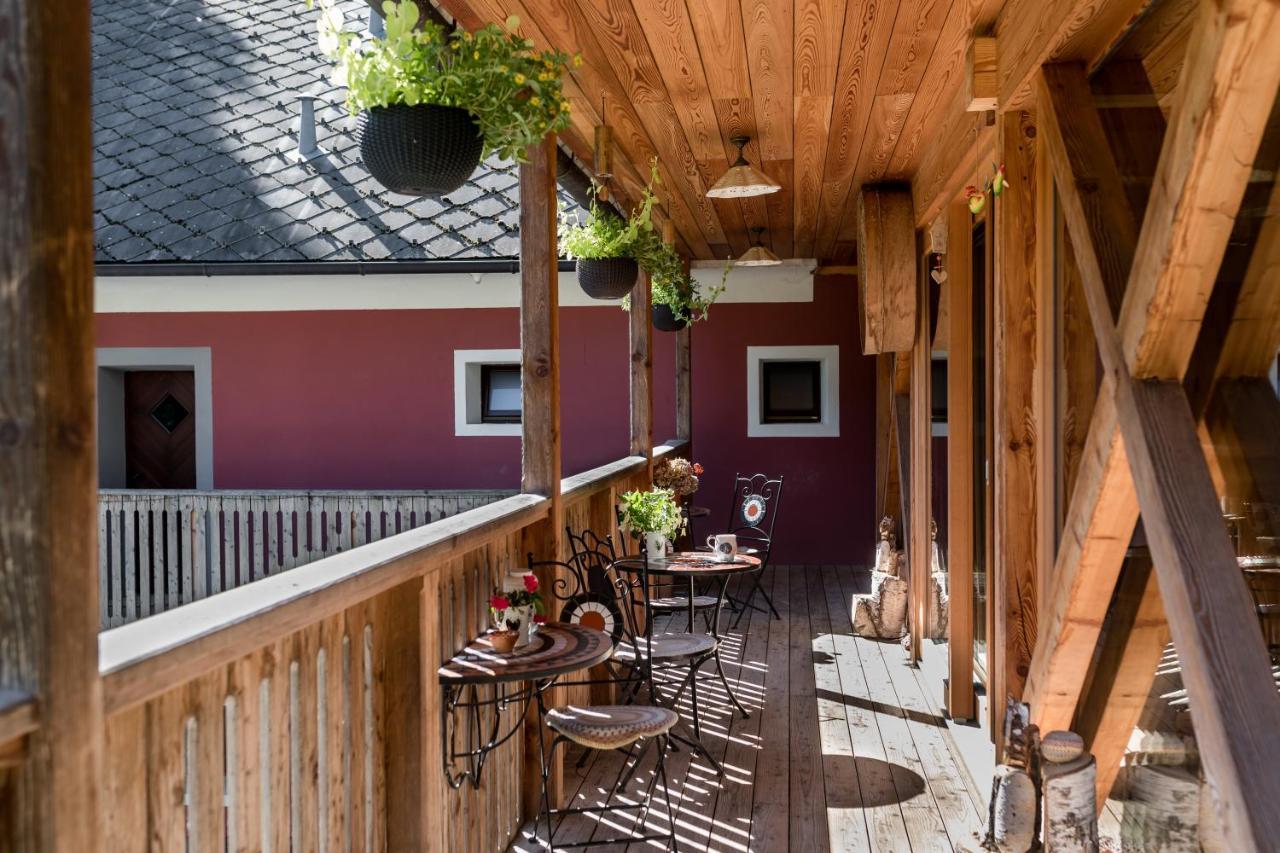 Homestead Farm Tesnak Gorenja Vas  Exterior photo