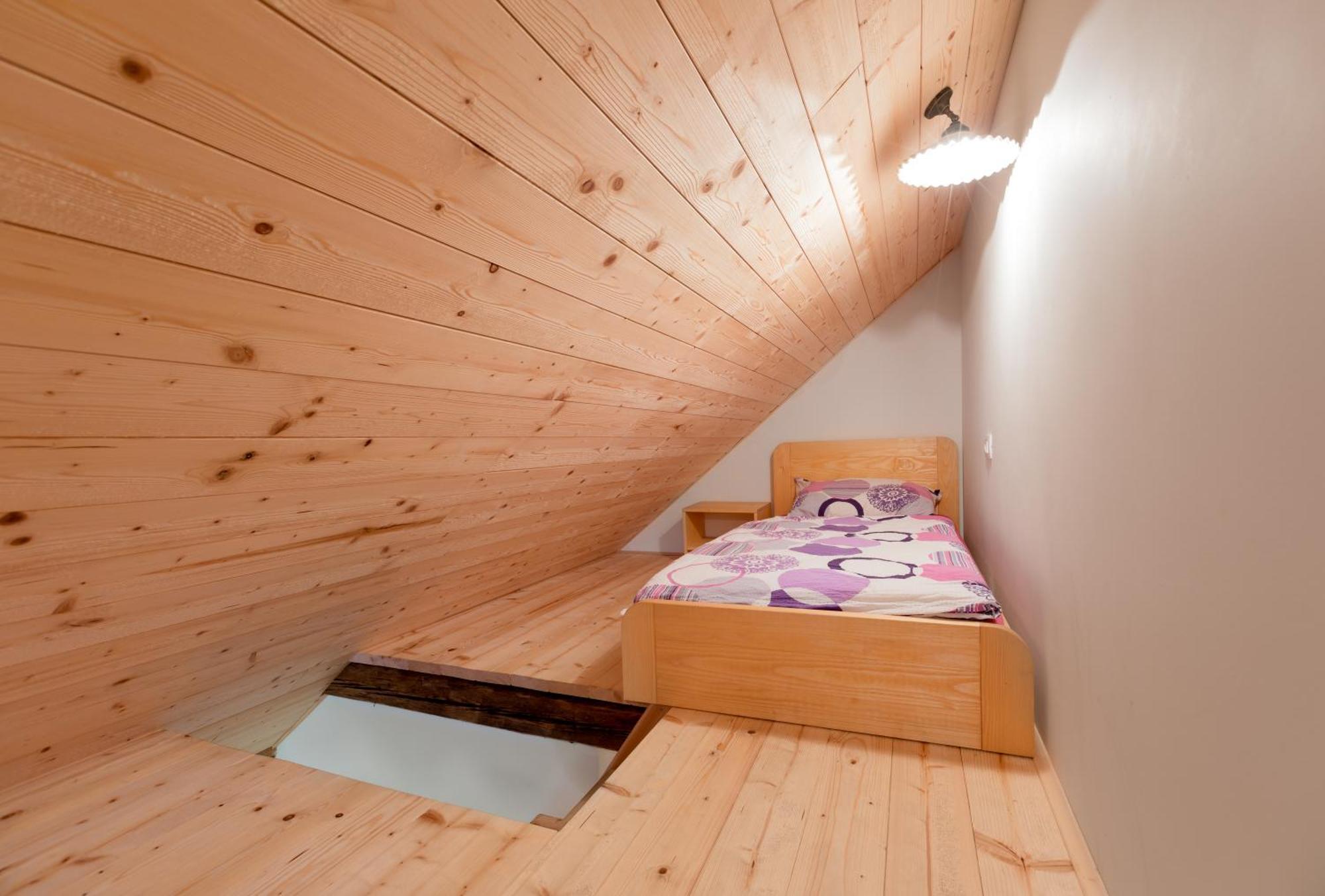 Homestead Farm Tesnak Gorenja Vas  Room photo